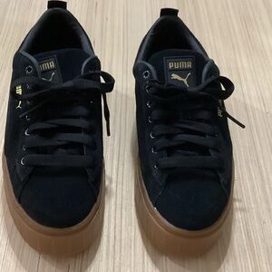 Puma Women’s Black and Brown Sneakers